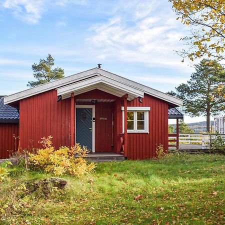 Beautiful Home In Aros With Kitchen Fagerstrand Exterior photo