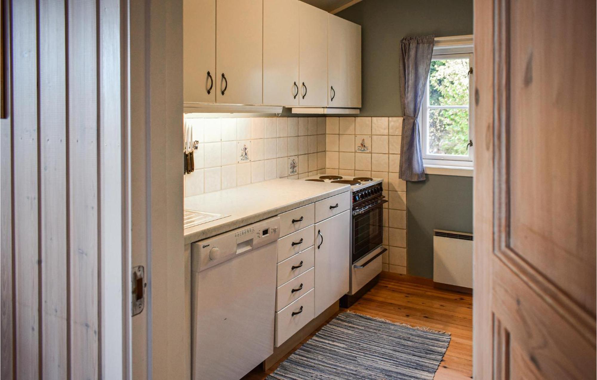 Beautiful Home In Aros With Kitchen Fagerstrand Exterior photo